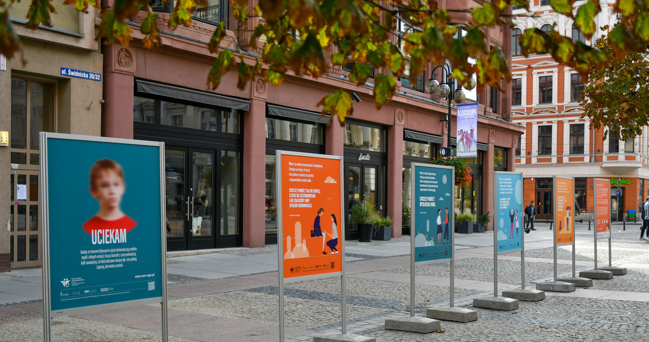 „ZNIKAM – GUBIĘ SIĘ – TRACĘ – UCIEKAM”. Wystawa we Wrocławiu