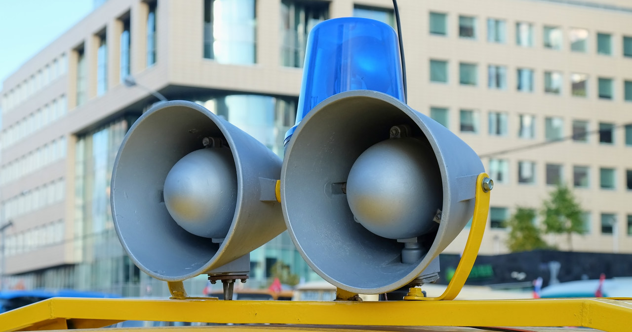 Hiszpania: Rząd kupił 400 megafonów, by ostrzegać ludzi przed zagrożeniem nuklearnym