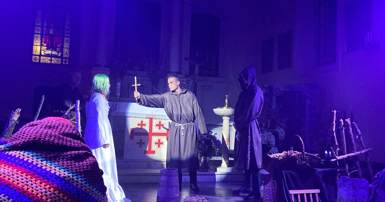 Wyjątkowy spektakl. „Dziady” Mickiewicza w cmentarnej kaplicy