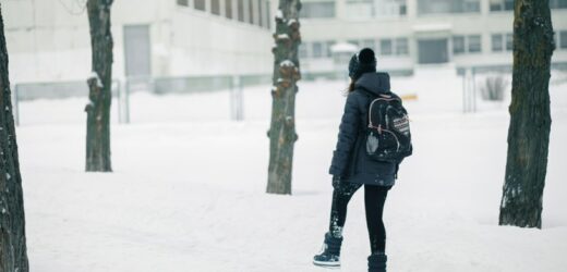 Minimalna temperatura w szkole a nauka zdalna. Stacjonarne zajęcia będą odwołane?