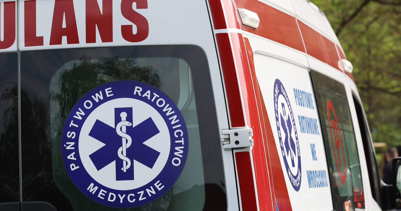 Tragiczny wypadek w Wielkopolsce. Jedna osoba zginęła, dwie są ciężko ranne
