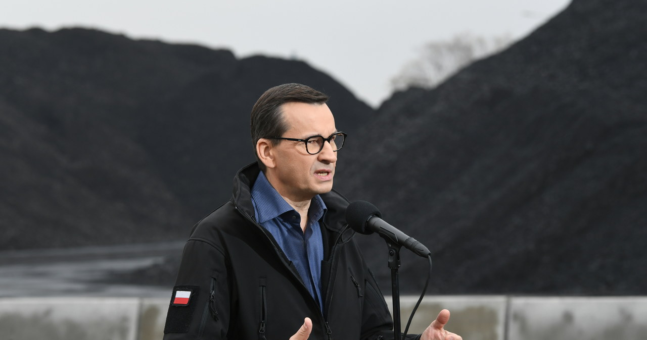 Premier: Ponad 1000 gmin zadeklarowało już odbiór węgla od naszych importerów