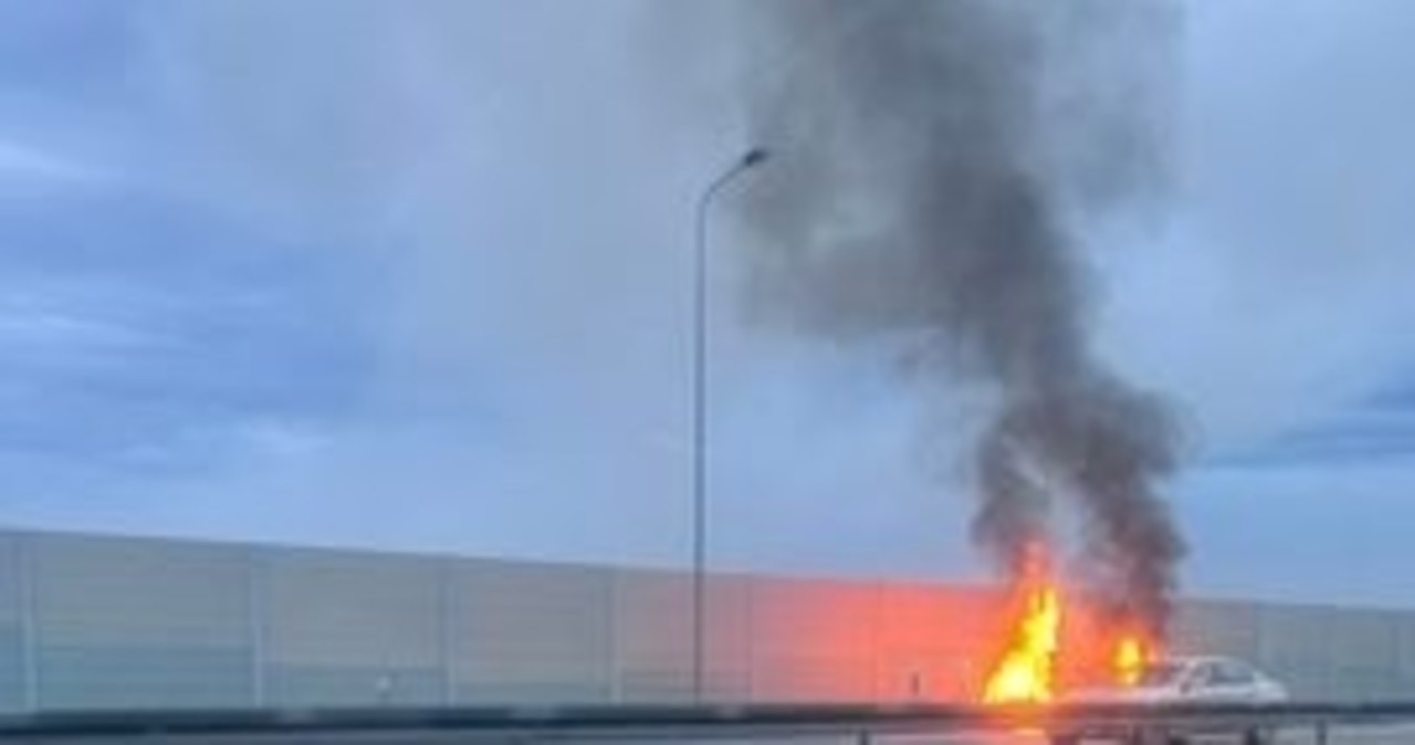 Pożar samochodu na A4 w Małopolsce. Kilkukilometrowy korek