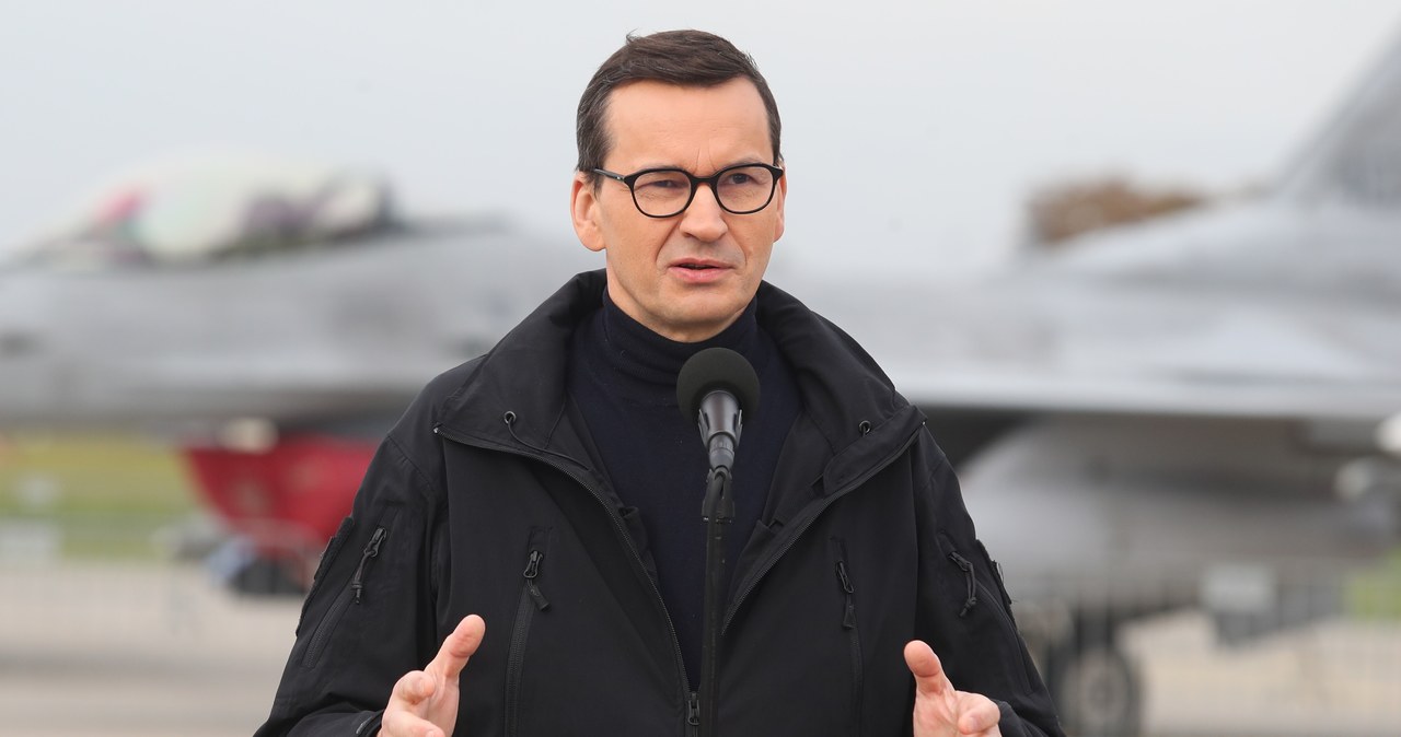 Morawiecki: Nie można budować silnej armii bez państwa o silnych podstawach
