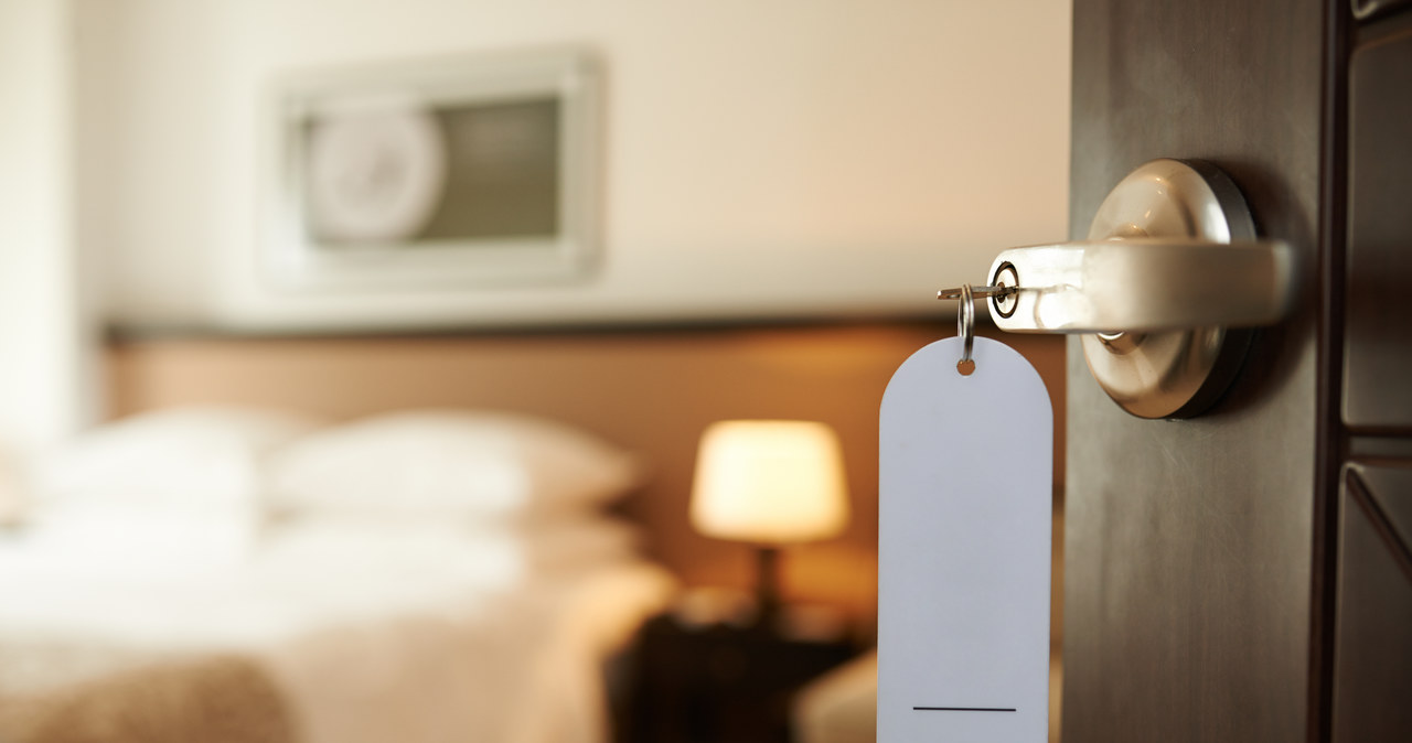 Spali w hotelach, ale za pobyt nie płacili