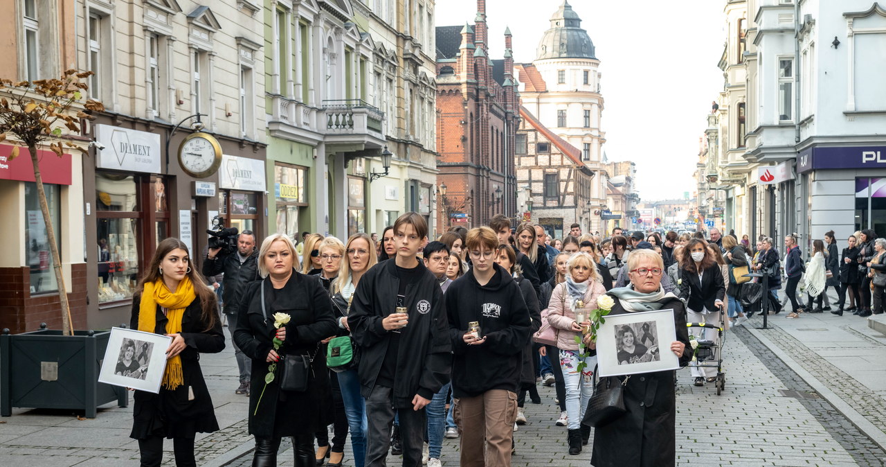 Morderstwo 13-letniej Nadii. Ulicami Inowrocławia przeszedł marsz milczenia