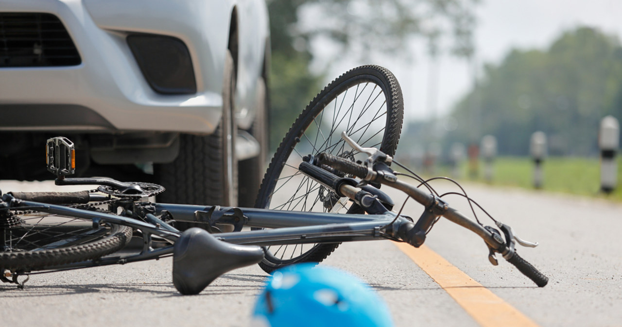 Mazowsze: Śmiertelnie potrącił Hummerem 56-letniego rowerzystę