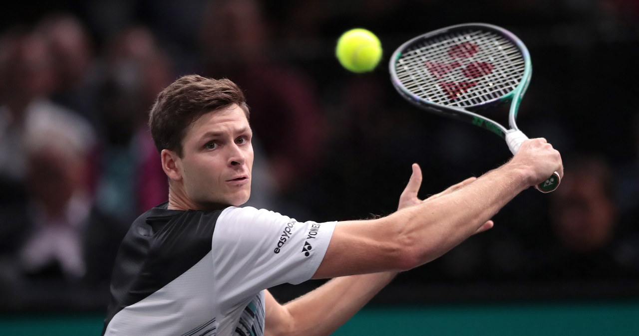 Turniej ATP w Paryżu: Hurkacz wyeliminowany i bez szans na mastersa