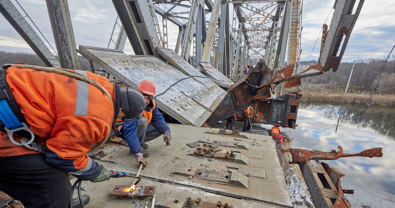 Mer Lwowa: Potrzebujemy o wiele więcej generatorów prądu [RELACJA]