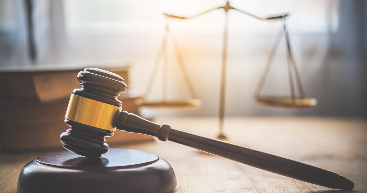 ​Dożywocie dla 21-latka za zabójstwo rodziców i brata