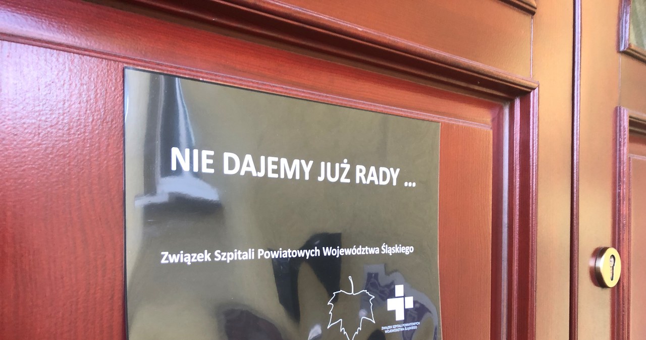 Czarna polska jesień – akcja szpitali powiatowych w Śląskiem