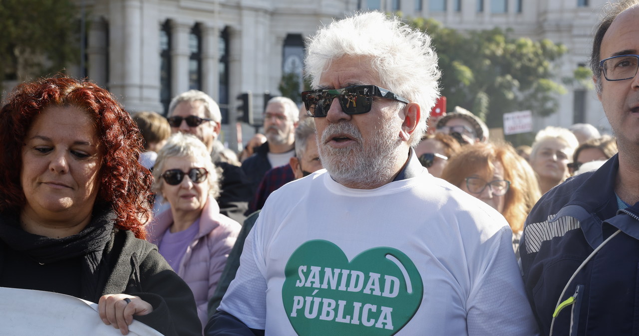 200 tys. osób na ulicach, Madryt sparaliżowany. Wśród protestujących Almadovar