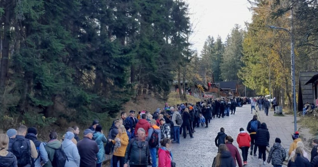 Długi weekend w Karkonoskim Parku Narodowym. „Ogromna frekwencja”