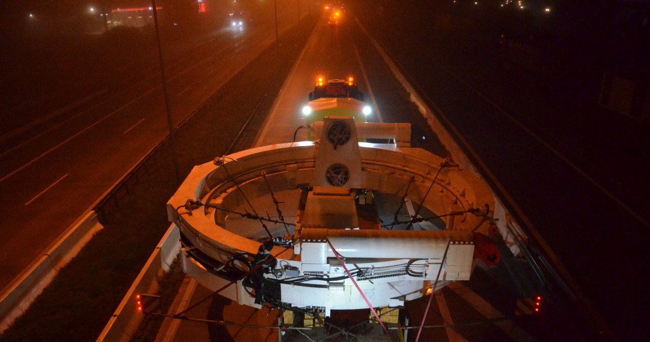 Kolejna noc utrudnień transportu TBM