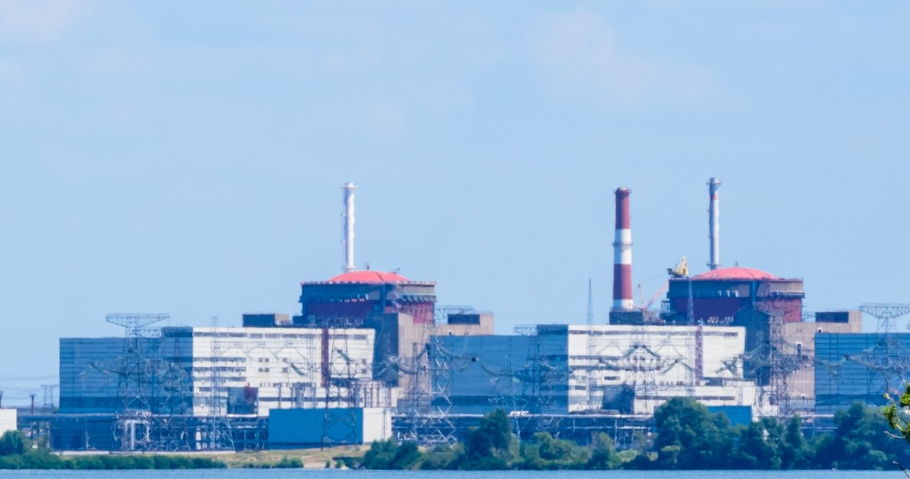 Silne eksplozje w elektrowni atomowej. Szef MAEA: Igracie z ogniem