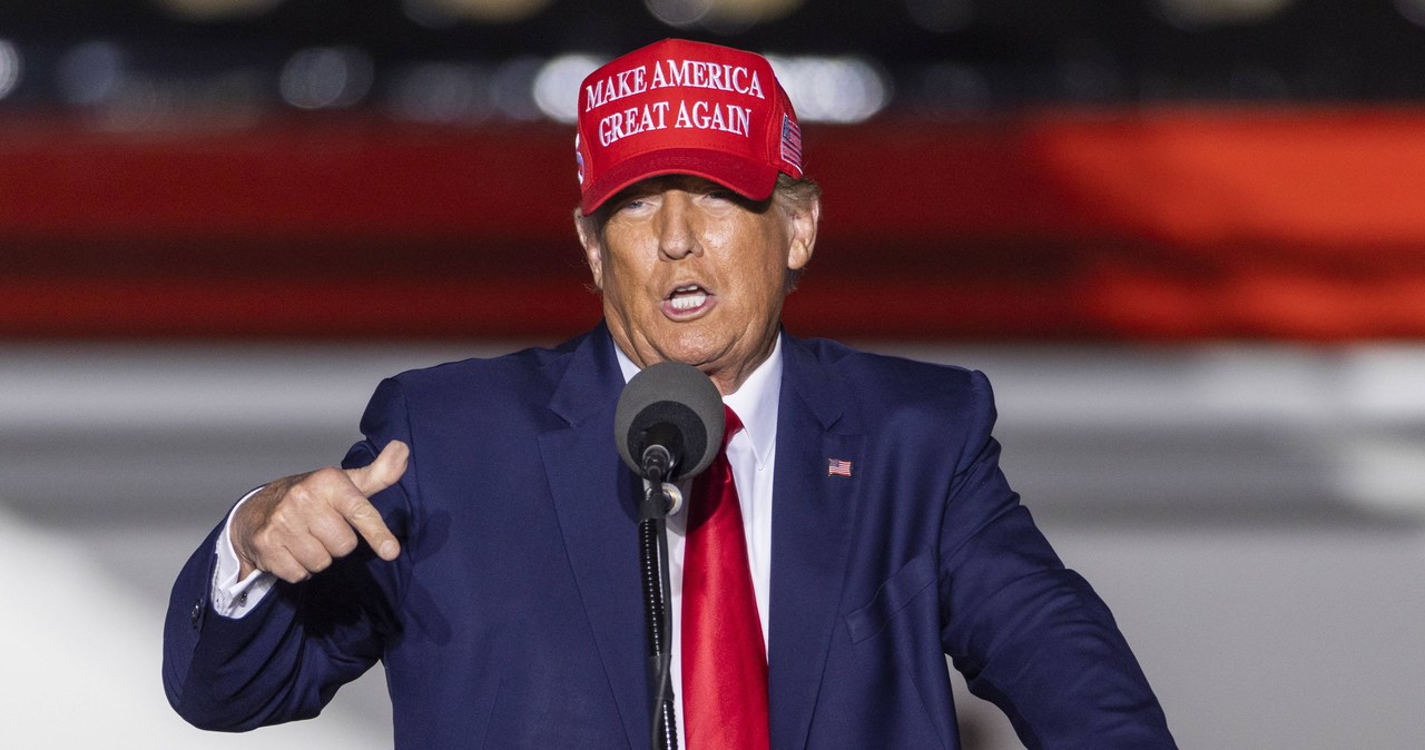 Elon Musk przywrócił konto Donalda Trumpa na Twitterze. Były prezydent nie chce wracać