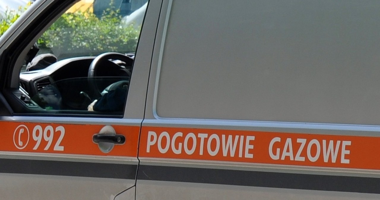 Ewakuacja ratusza w warszawskich Bielanach