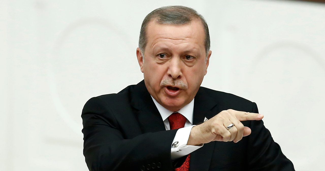 Erdogan straszy Kurdów: Użyjemy czołgów i wojsk lądowych