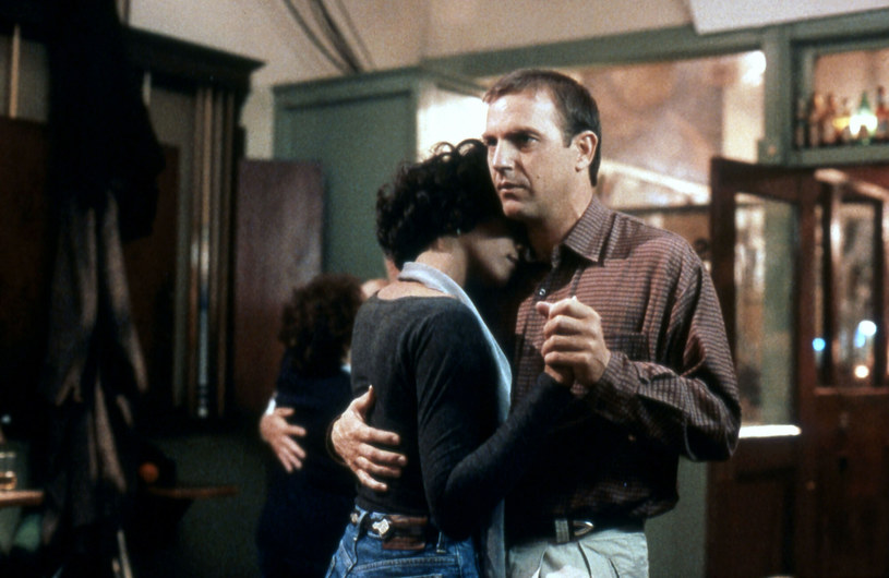 „Bodyguard” ma już trzydzieści lat. Asystentka Whitney zdradza kulisy filmu!