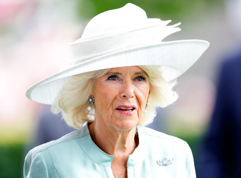 Camilla podjęła kontrowersyjną decyzję. Zerwała z tradycją