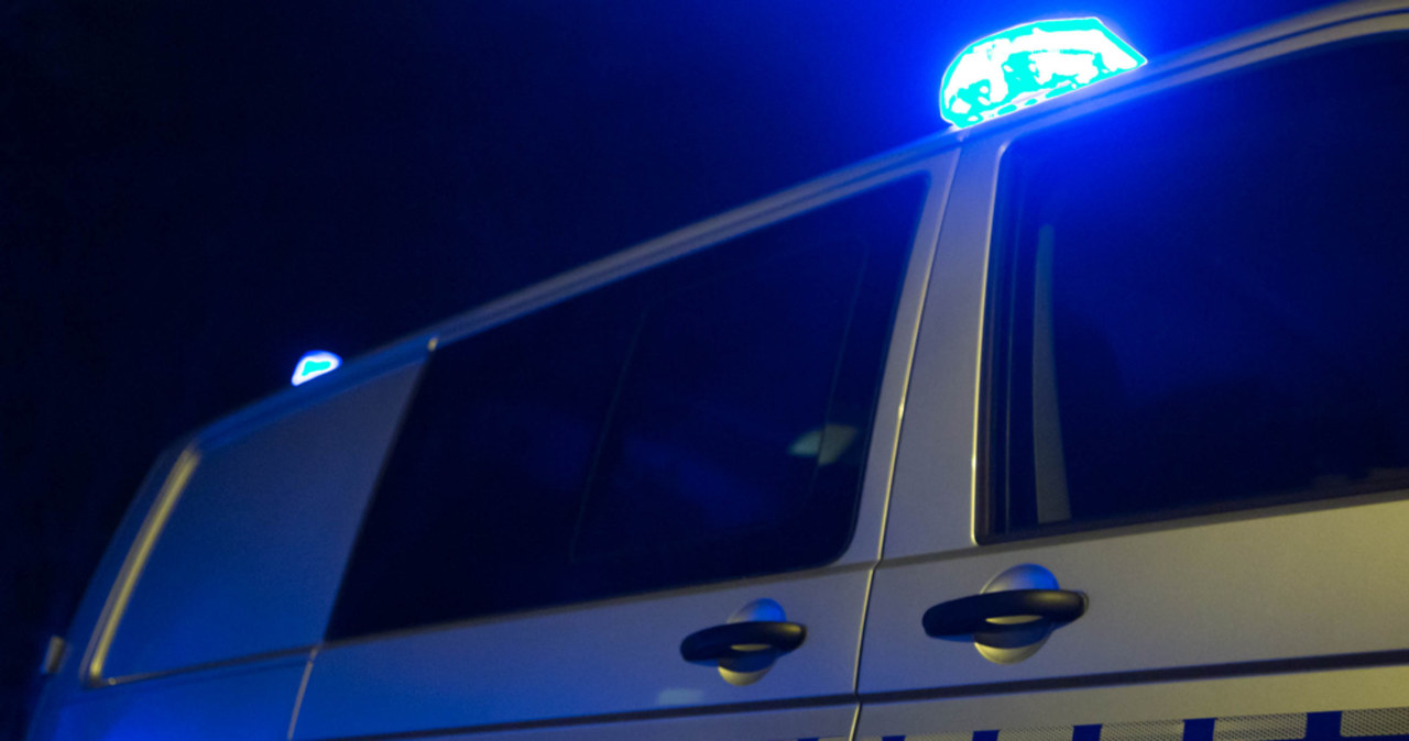 Dolnośląskie: Zderzenie autobusu z pociągiem. Nie żyje jedna osoba
