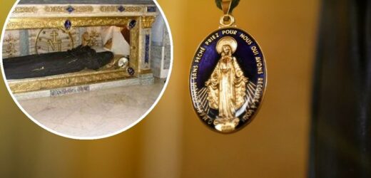 To dzięki niej katolicy do dziś noszą medaliki. Co zobaczyła w objawieniu?