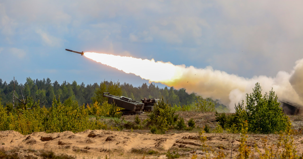 Potajemne modyfikacje USA. HIMARS-y dla Ukrainy z mniejszym zasięgiem?