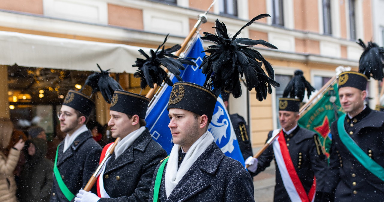 Ulicami Tarnowskich Gór przeszła Parada Górnicza [ZDJĘCIA]
