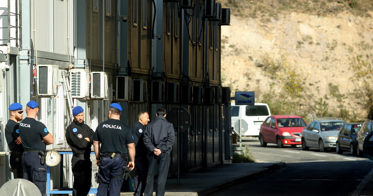 Polscy policjanci w Kosowie w ramach EULEX. Dowódca zdradza kulisy ich pracy