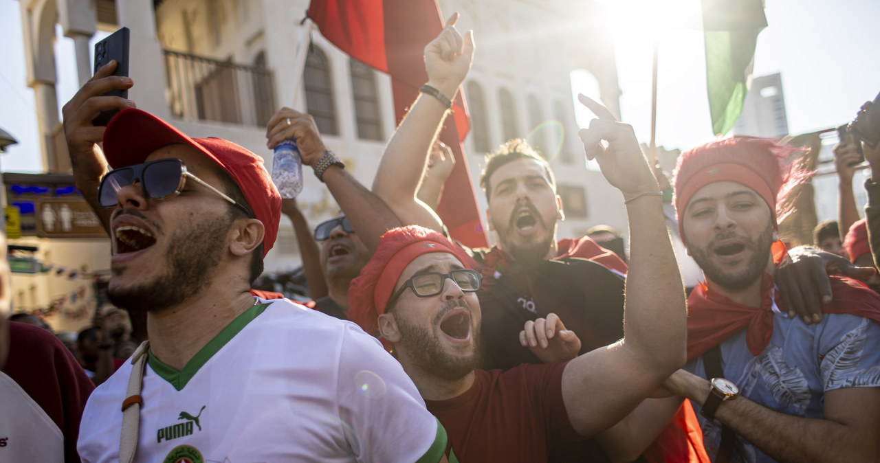 Polka w Maroku: Godzinę przed meczem wszystko zamiera. Zamykane są sklepy, na ulicach pustki