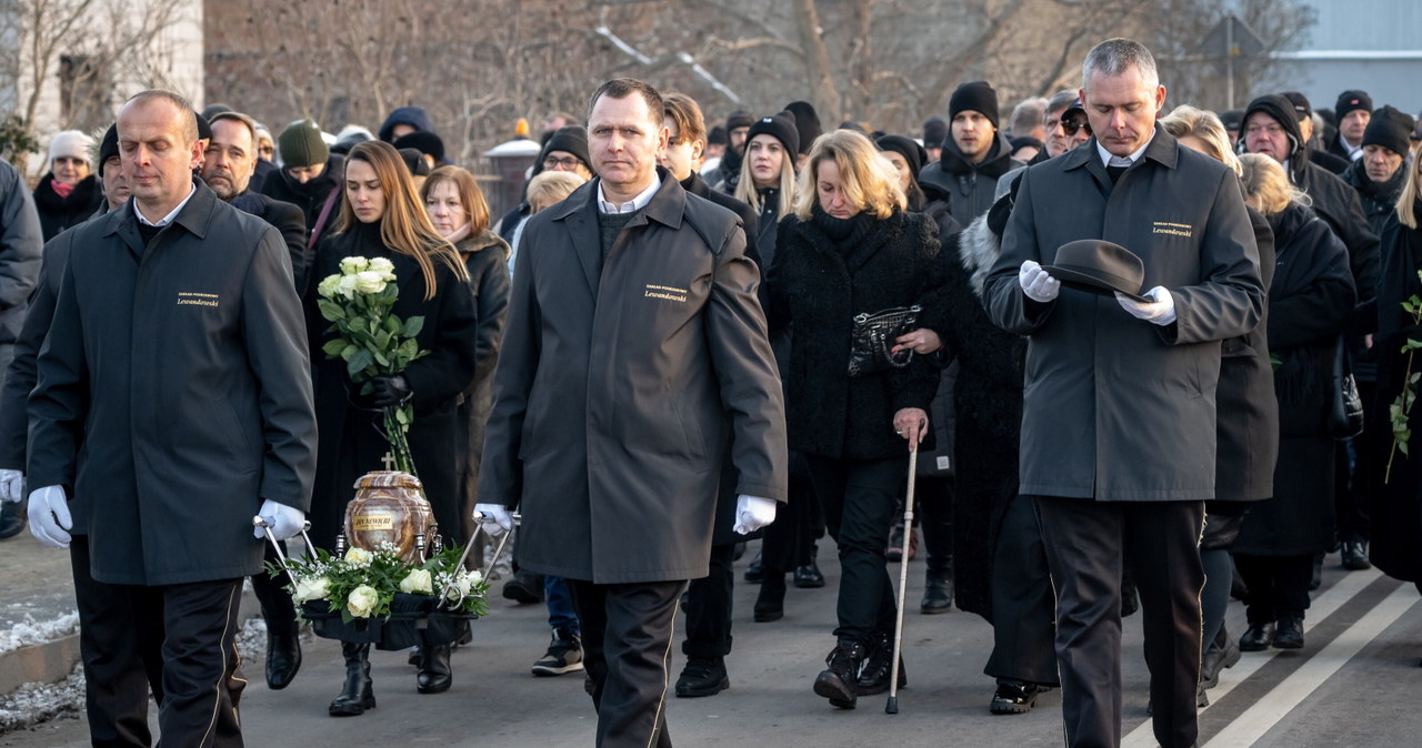 Pogrzeb Jana Nowickiego. „Odeszła legenda, wielki człowiek, wielki przyjaciel”