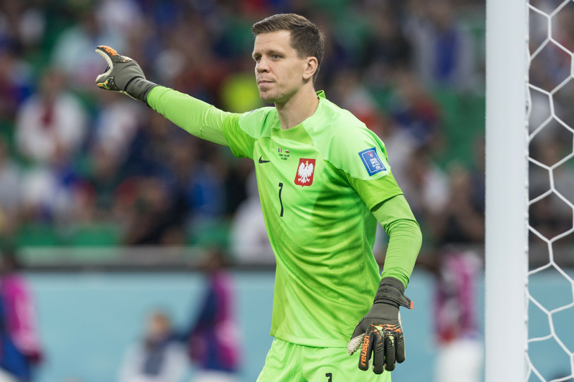 Wojciech Szczęsny na wakacjach w Dubaju. Uwagę zwróciły jego… klapki