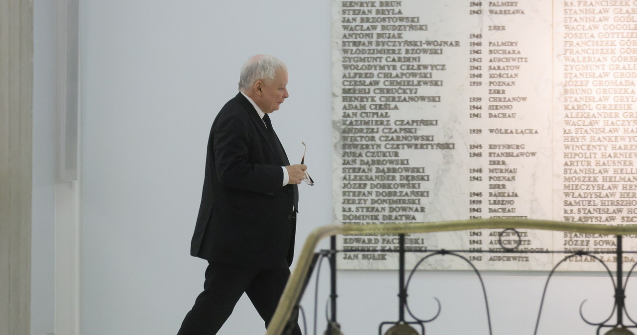 Jarosław Kaczyński wygrał w sądzie. Chodzi o wpisy na Twitterze