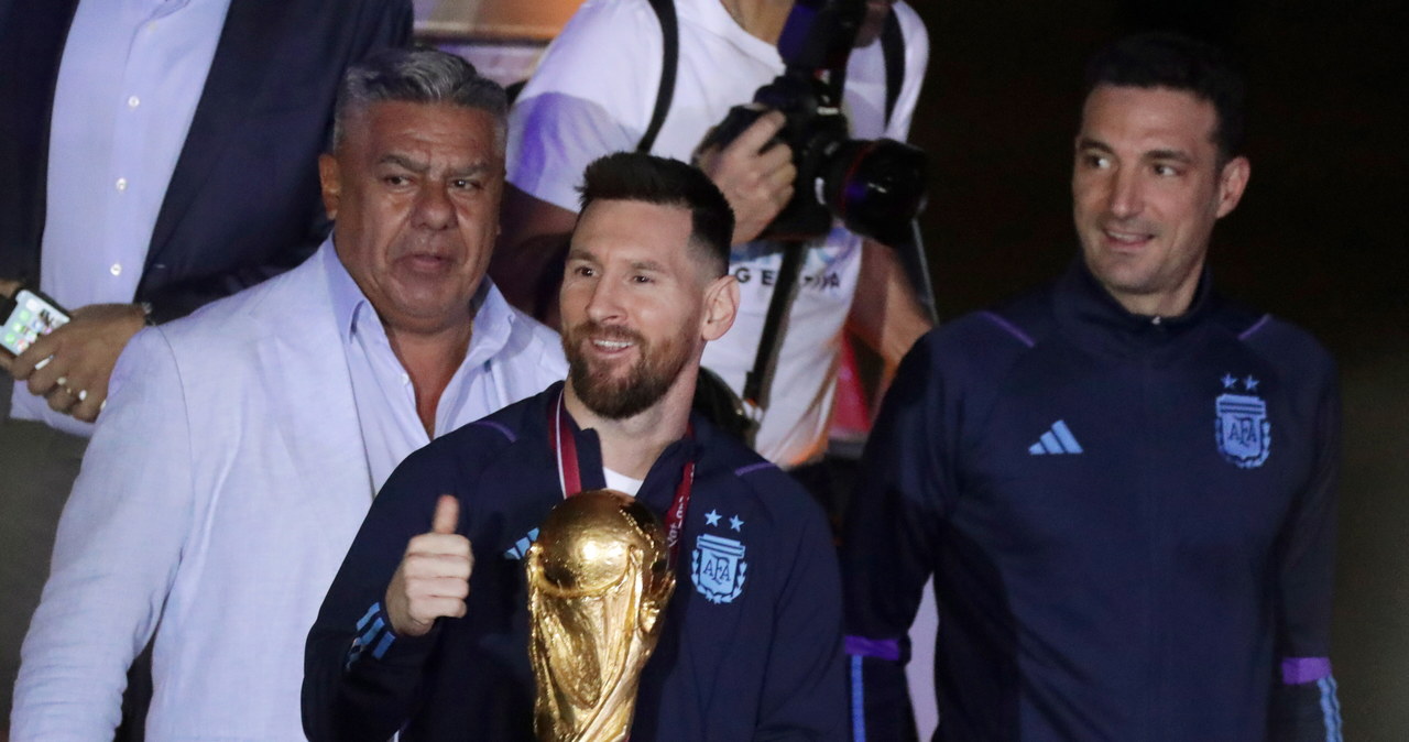 Witani przez tłumy jak bożyszcza. Zwycięzcy mundialu wrócili do Argentyny