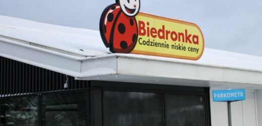 Podwyżki w Biedronce. Od 2023 roku pracownicy zarobią znacznie więcej