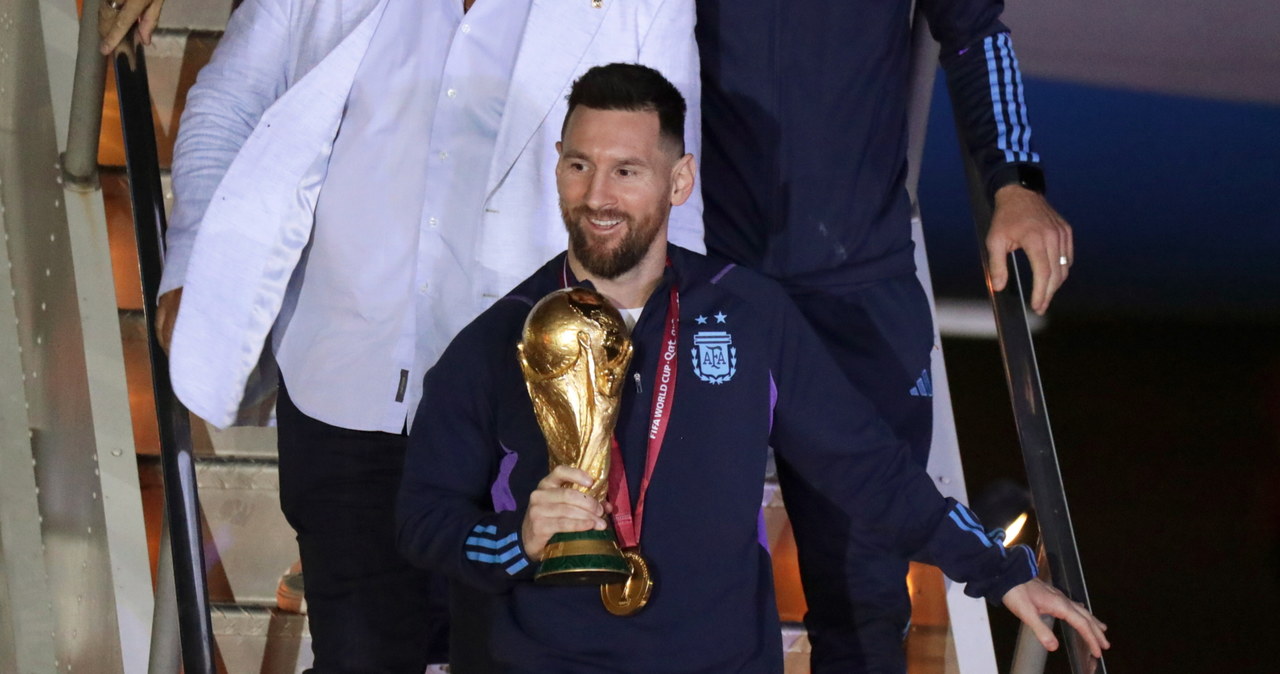 Nieoficjalnie: Messi przedłużył kontrakt z PSG