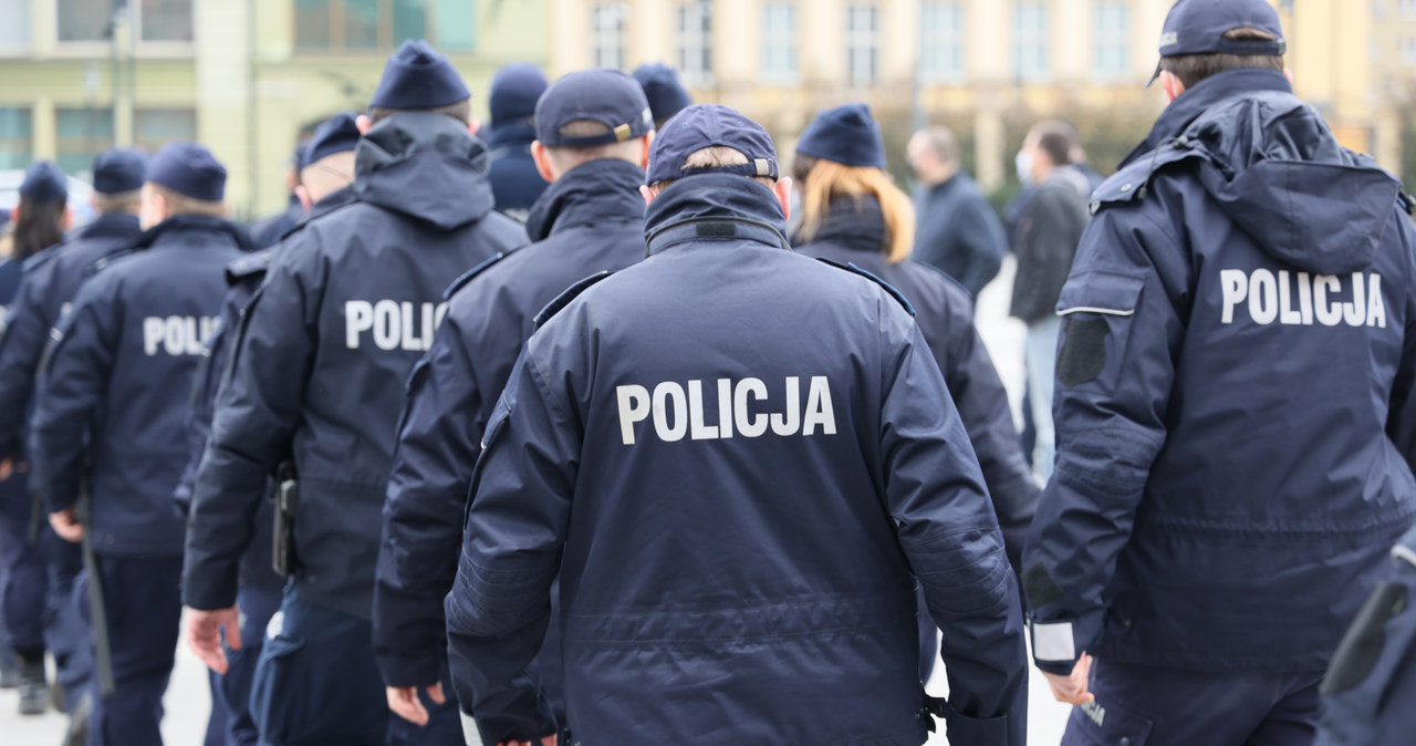 Niezadowolenie części związkowców po zawieszeniu protestu policjantów