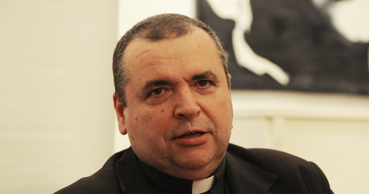 Ks. Krzysztof Ołdakowski: Benedykt XVI wyraźnie sobie życzył, by jego pogrzeb był skromny