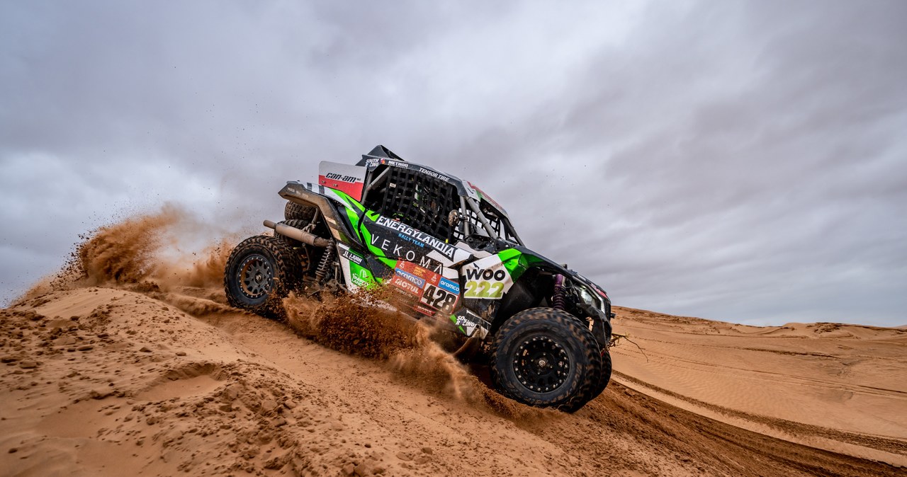Rajd Dakar: Eryk Goczał znów najszybszy. Odrabia straty do lidera