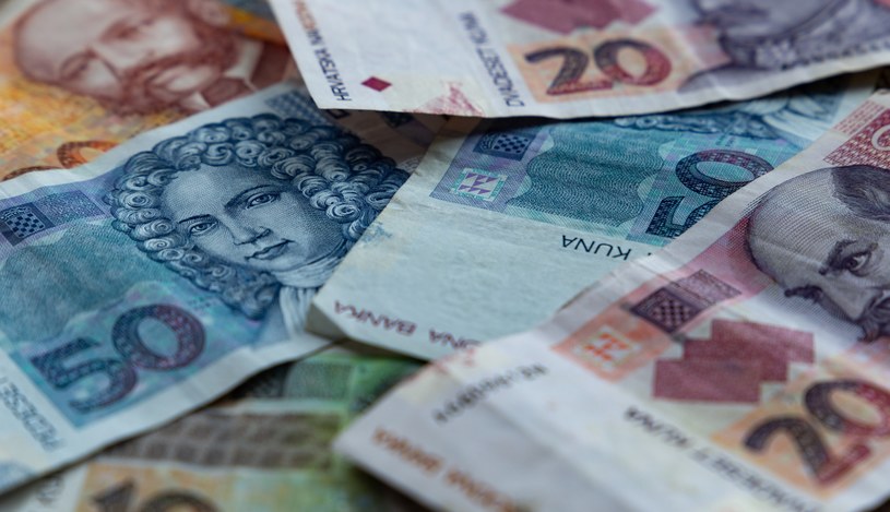Wymień te banknoty do 14 stycznia 2023. Później nie zapłacisz nimi w żadnym sklepie