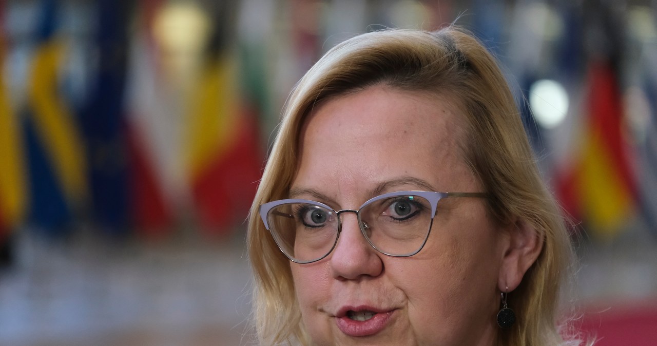 Minister Moskwa zapewnia: Ograniczymy podwyżki ciepła