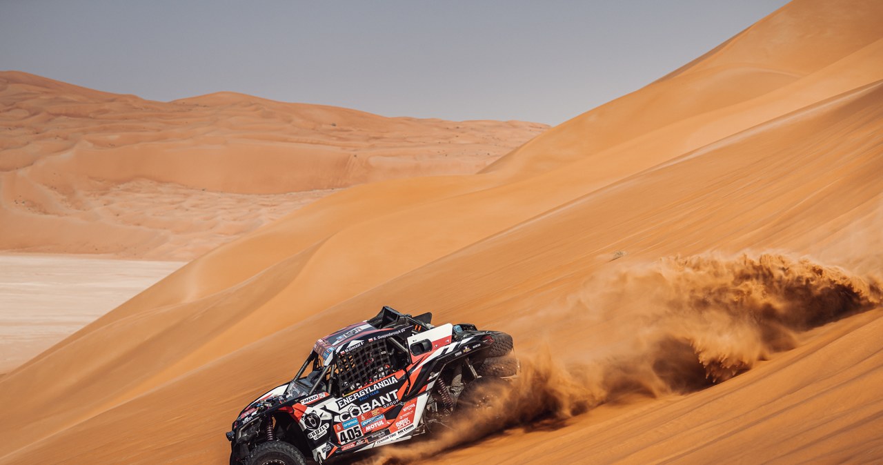 Rajd Dakar. Michał Goczał i Szymon Gospodarczyk wygrali 12. etap