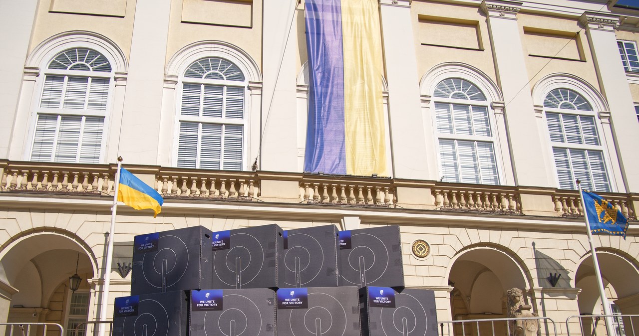Ukraina dziękuje Polsce za zakup tysięcy terminali Starlink