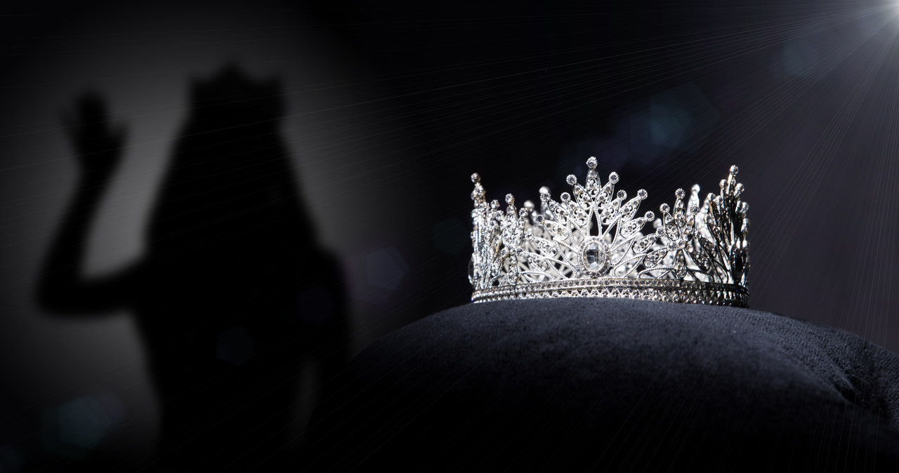 Miss Universe: Burza wokół stroju Rosjanki. Ukrainka w zachwycającej sukni ze skrzydłami