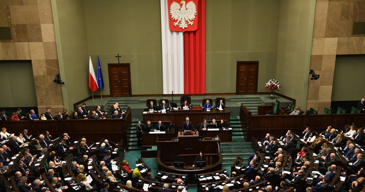 Rzecznik Sądu Najwyższego: Ustawa na wielu poziomach niezgodna z konstytucją