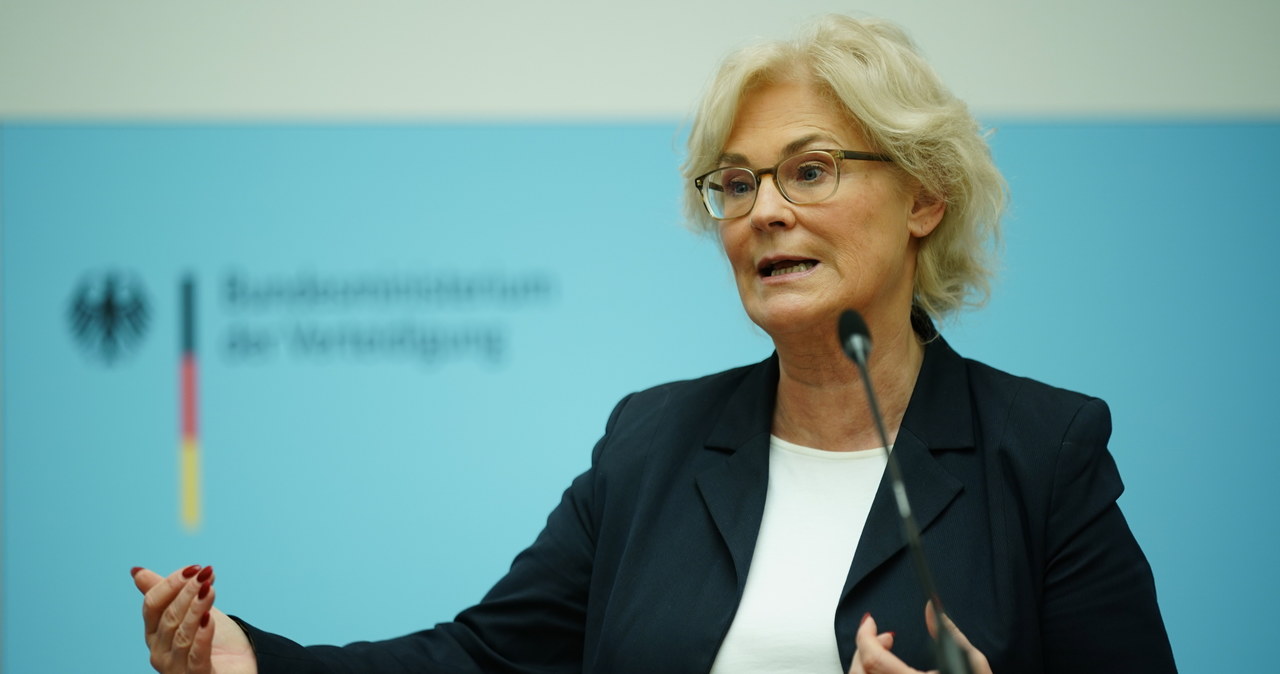 Minister obrony Niemiec podała się do dymisji