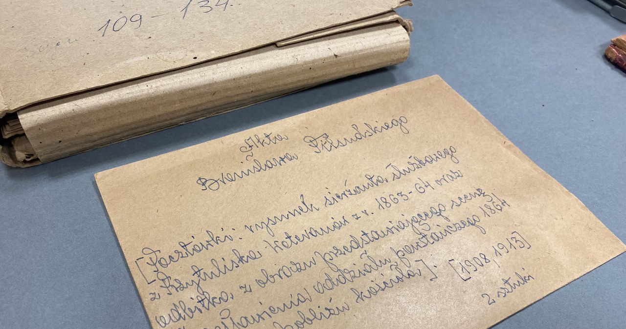 Niezwykłe archiwalia w Archiwum Akt Nowych w Warszawie
