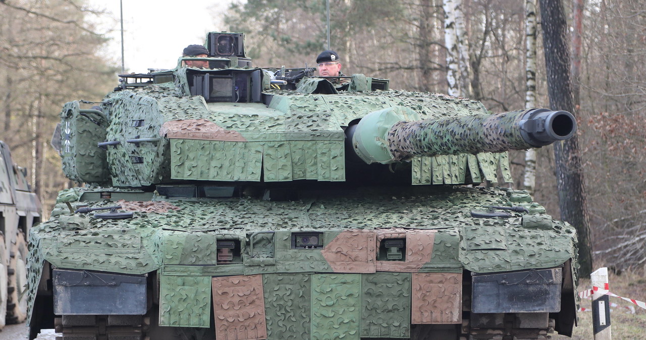 Zełenski przed spotkaniem w Ramstein: Jeśli macie czołgi Leopard, dajcie je nam