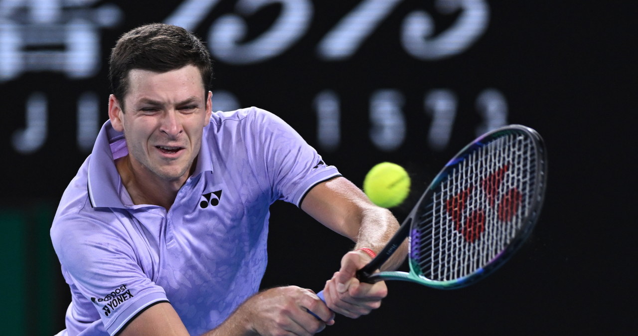 Hurkacz pokonał Shapovalova i jest w 1/8 finału Australian Open