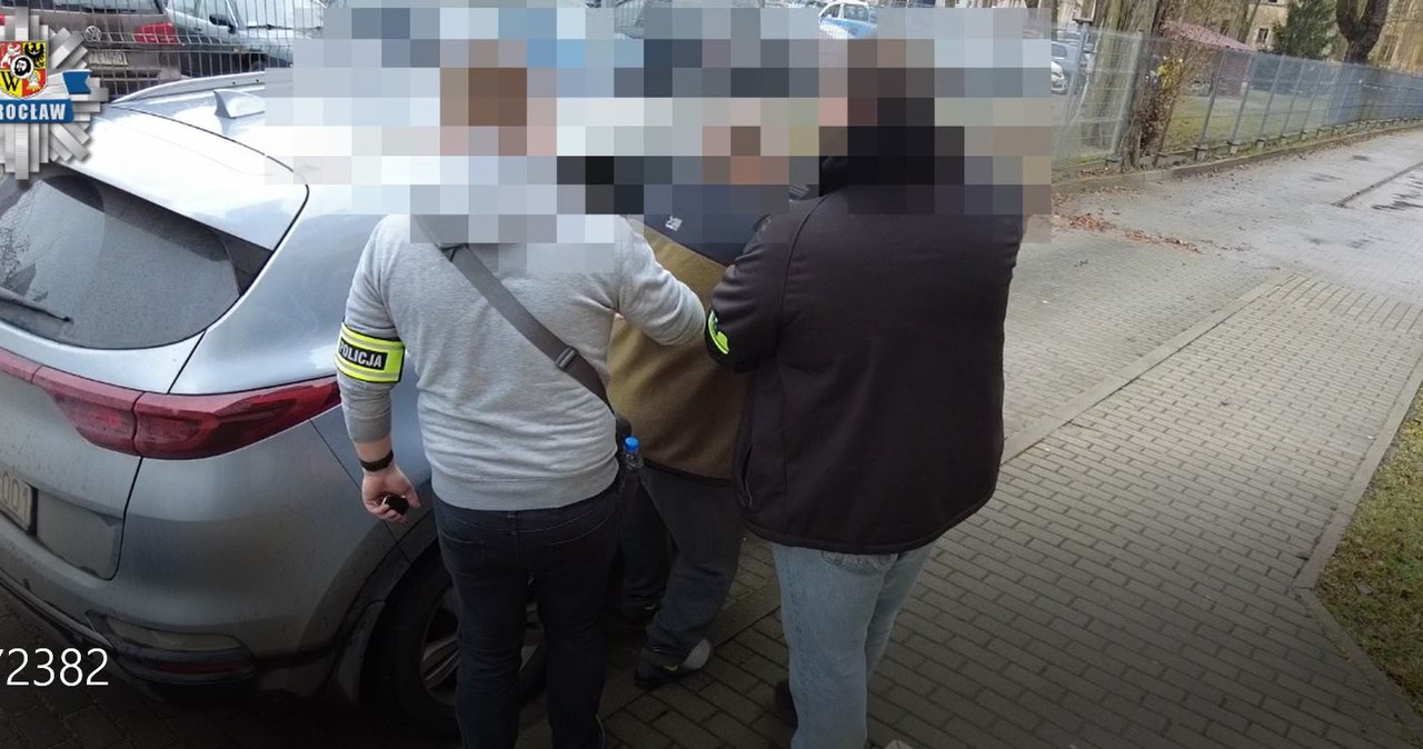 ​43-latek oskarżony o przemoc seksualną wobec córki zatrzymany